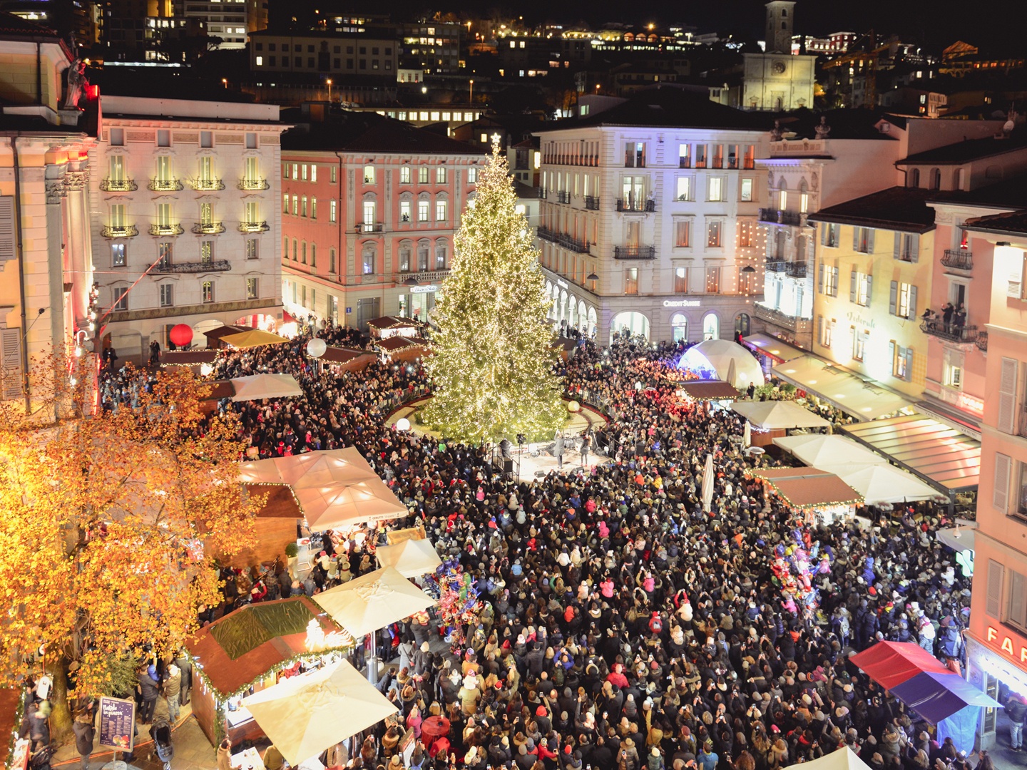 Tessin.ch: Weihnachten in Lugano – Lichter, Märkte und Festzauber in 6901 Lugano 